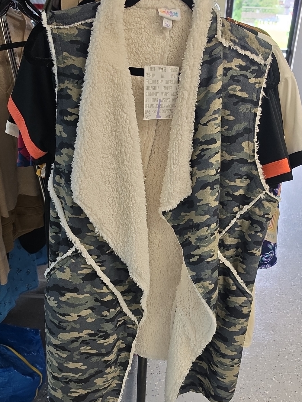 LuLaRoe Camouflage Sherpa Drape Vest in Green and Cream